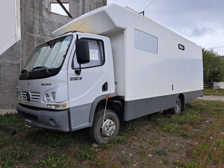 Mercedes-Benz Accelo