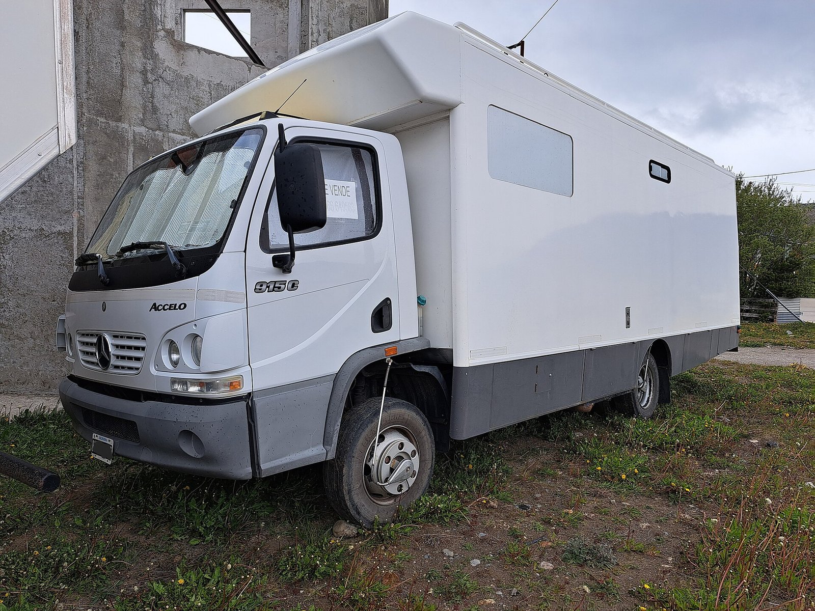 Mercedes-Benz Accelo 1317 2024