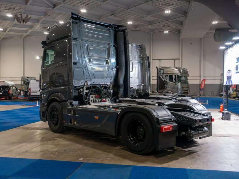 Mercedes-Benz Actros 2651